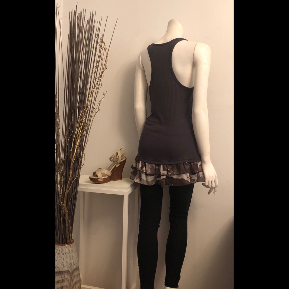 Top - Picture 2 of 2